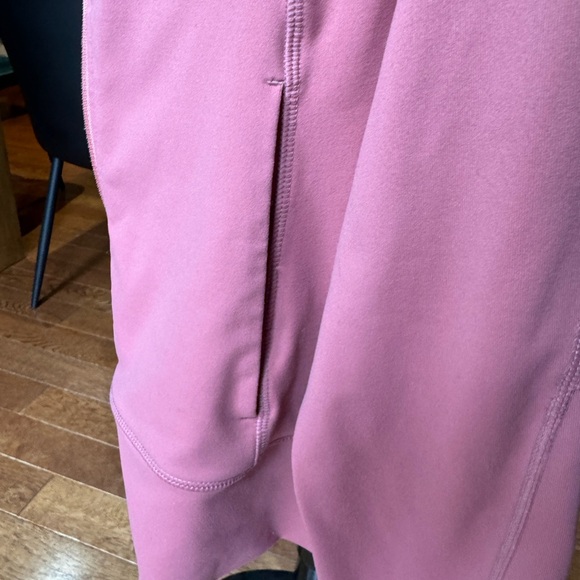 Lole zip up exercise shirt - Picture 4 of 10